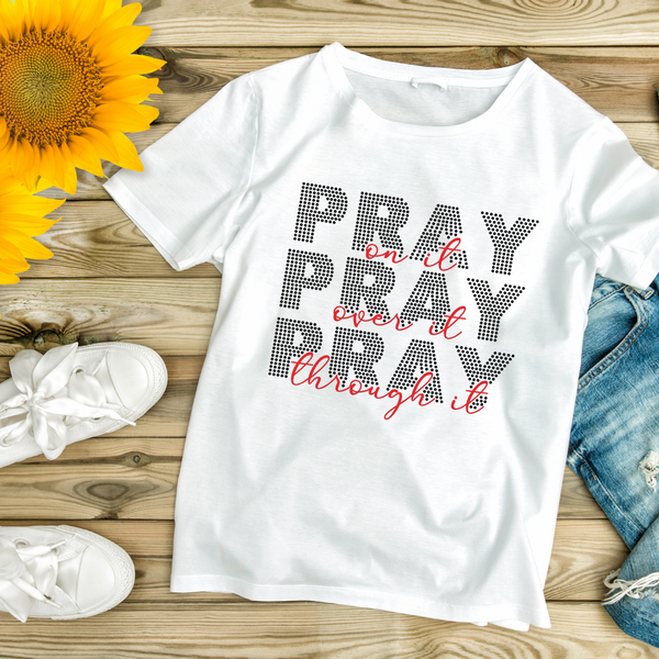 PRAY Rhinestone Front Design T-Shirt – Bling Graphic Tee